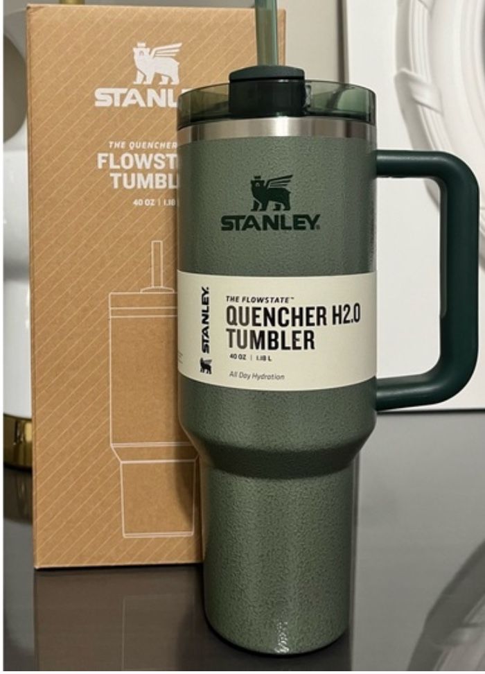 Stanley 40 OZ Hammertone Green Limited Edition