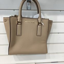 Michael Kors Purse Beige 