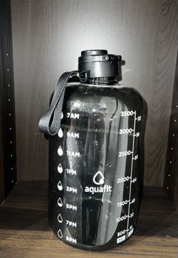 Gallon water jug