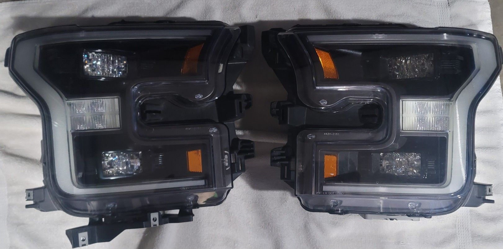 Headlight OEM Ford F150 Raptor