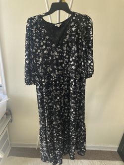 Printed Dress – Size L, Like New with Lining