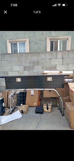 Toolbox for trucks