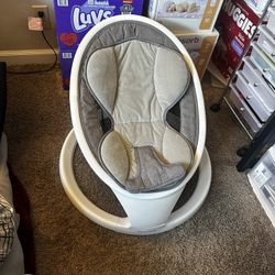 Munchkin Bluetooth Baby Swing 