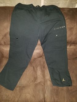 Brand New Men's Jordan pants 38/34!!! 20.00