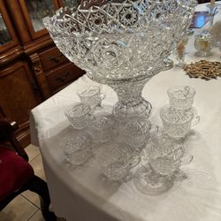 Beautiful Vintage Large Crystal Pounch Set