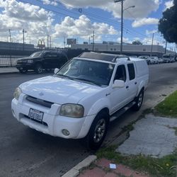 2000 Nissan Frontier Sc