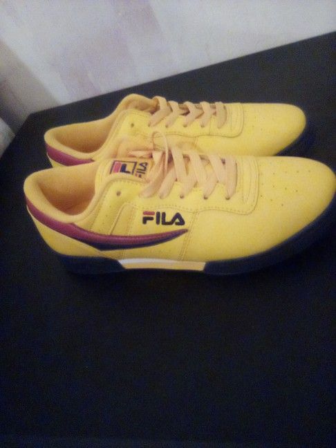 Filas Brand New Very Clean 