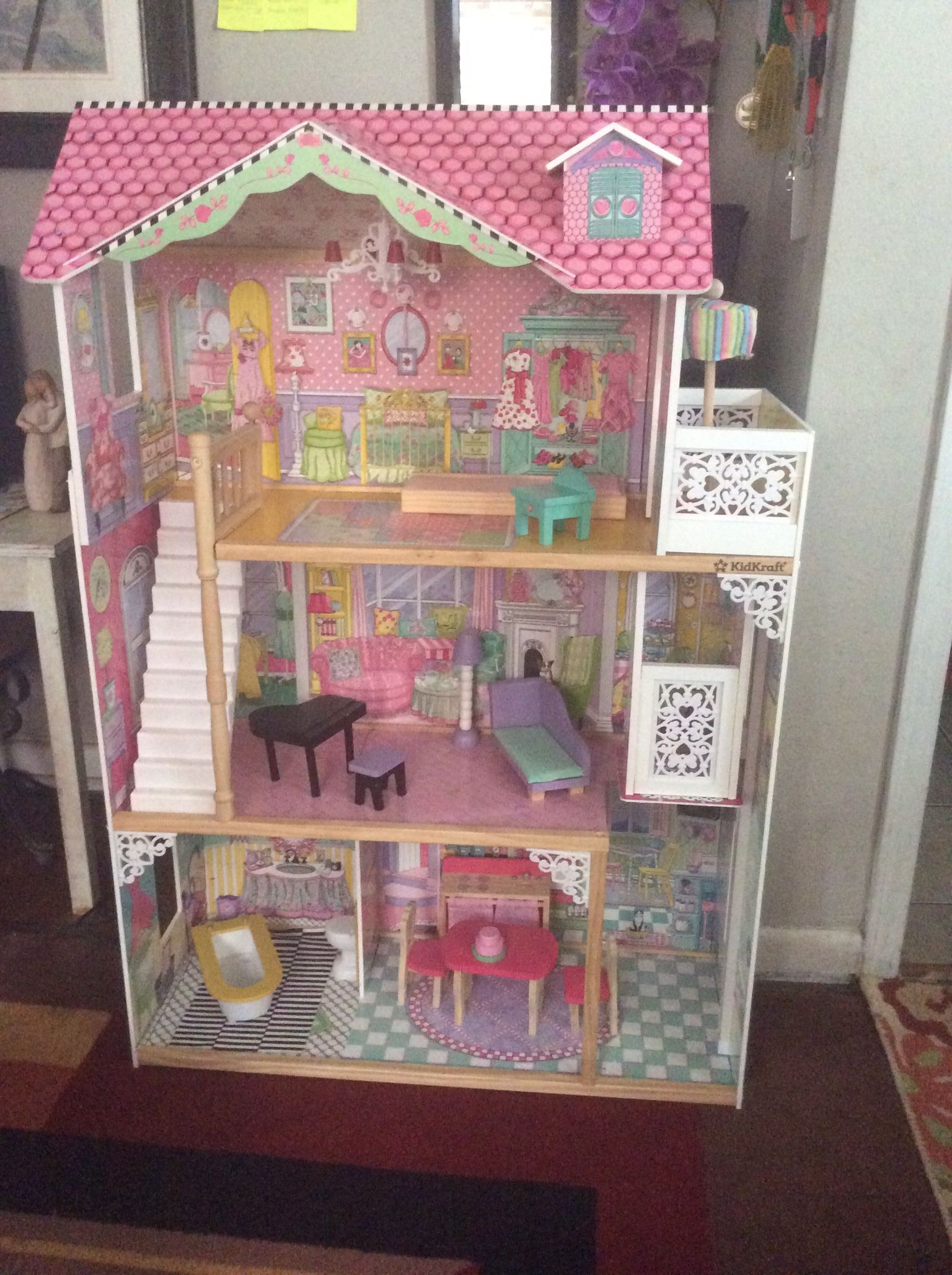 KidKraft  Doll House 