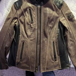 Woman’s Harley Davidson Leather