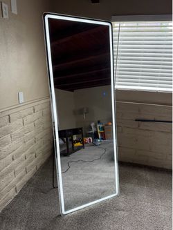 LED Standing Mirror
