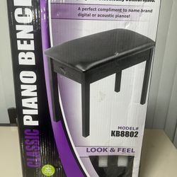 On-Stage KB8802B Keyboard Piano Classic Padded Seat Bench Black w/ Air Vents. New however, box does have cosmetic blemishes such as tears, creases and