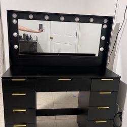 Vanity With Mirror And Drawers