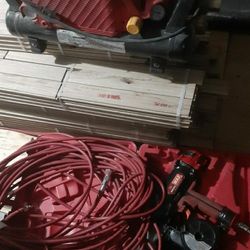 Pistola Para Clavos De Concreto Junto Con El Compresor y Mangera