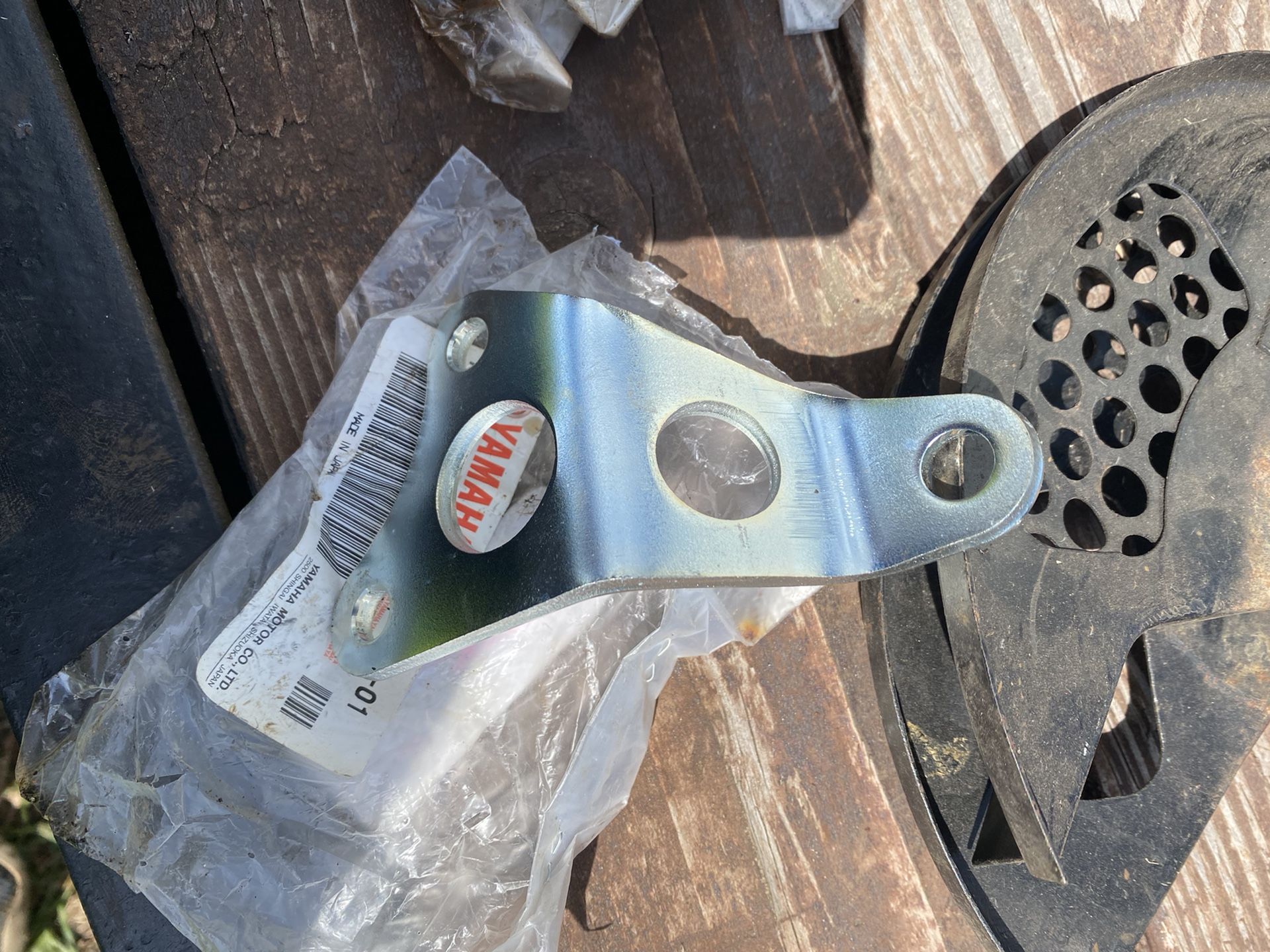 2004 Yamaha Yfz New Font Motor Mounts