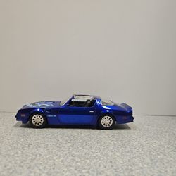 1977 Pontiac Firebird 1:24 Die-Cast Car