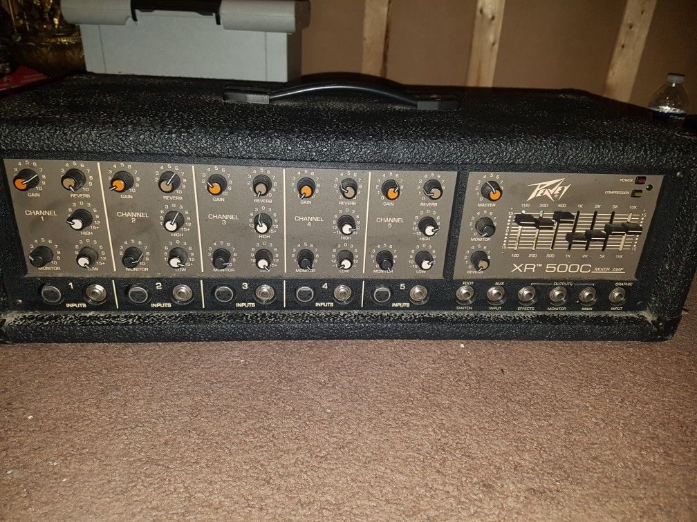 Peavey xr 500c amp