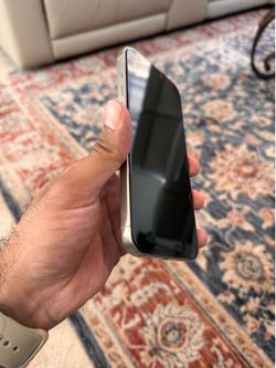 Apple iPhone 16 Pro Max Unlocked