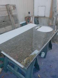 Granite Bathroom Vanity Countertop & Backsplash
