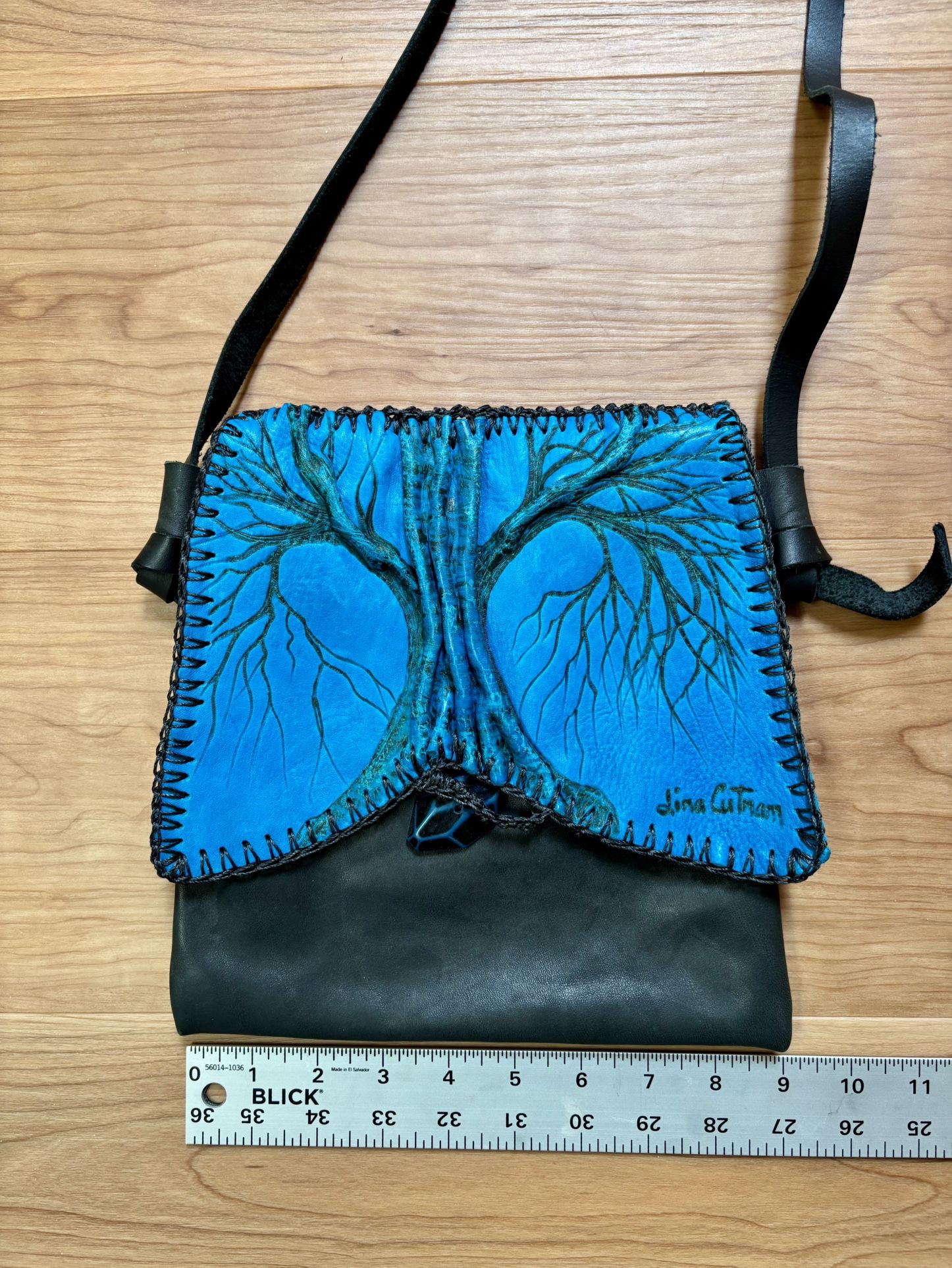 Exclusive Artistic Black/Blue Leather Crossbody Purse