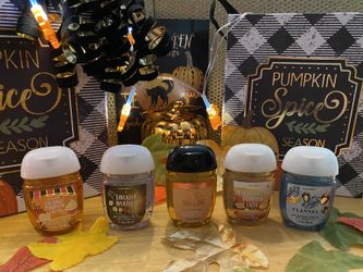 Assortment of bath and body pocketbacs