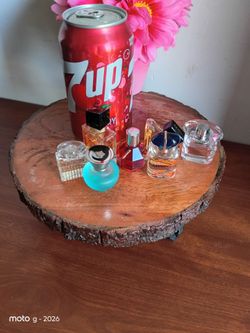Lot of 7 mini perfumes