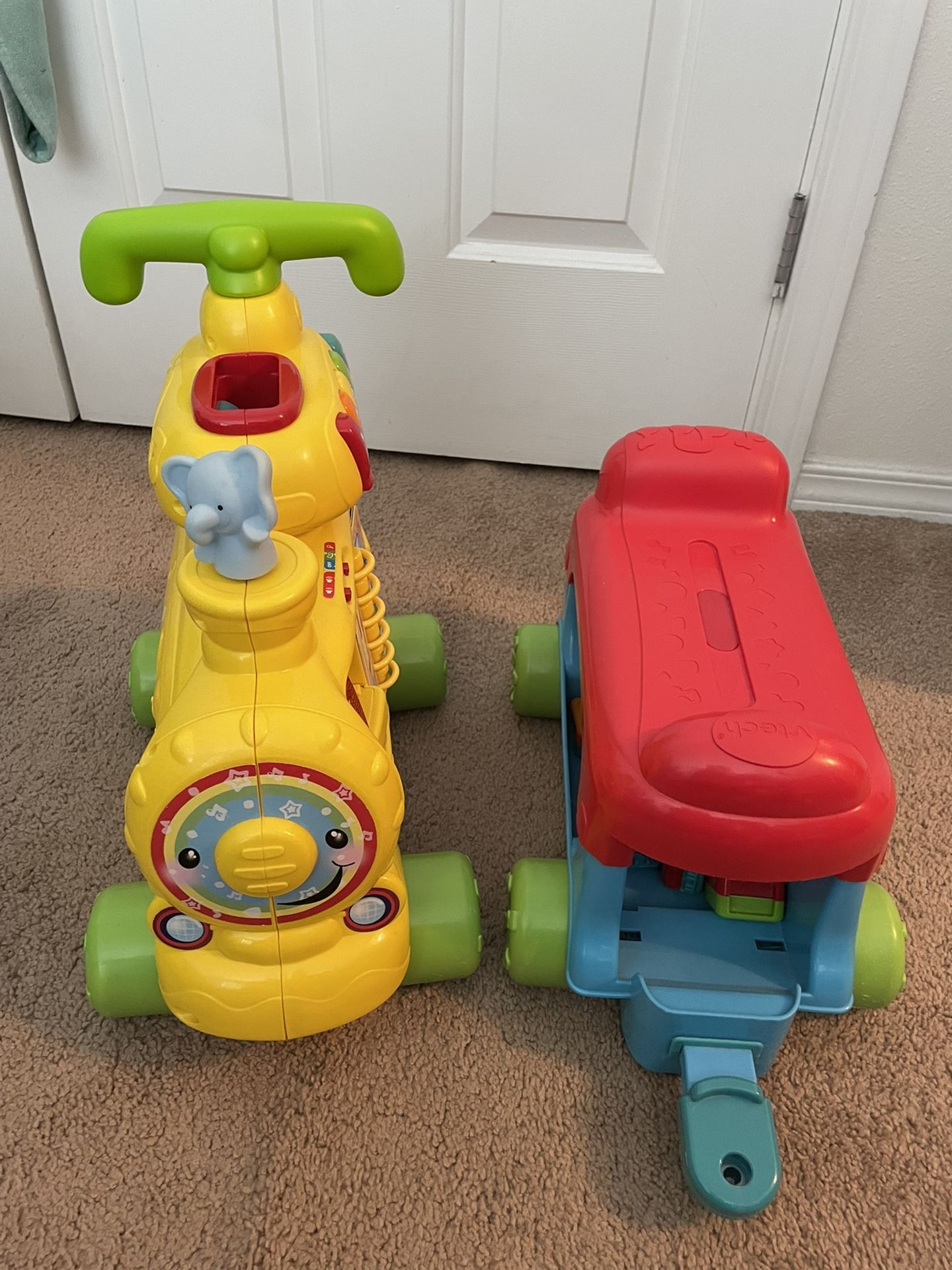 VTech Sit -to -stand Alphabet Train 