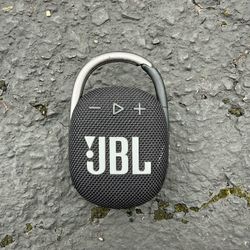 JBL CLIP 4