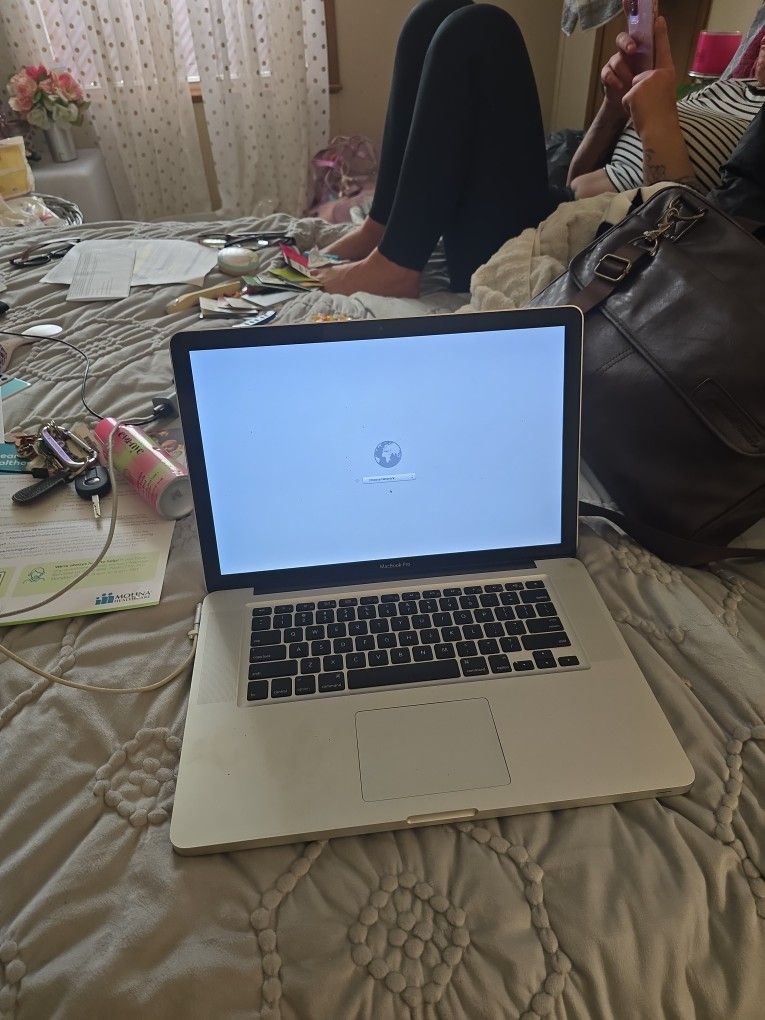 Mac Book Pro  2017 Model