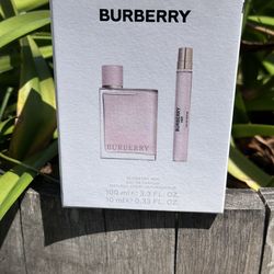 Burberry her edp set 3.3oz