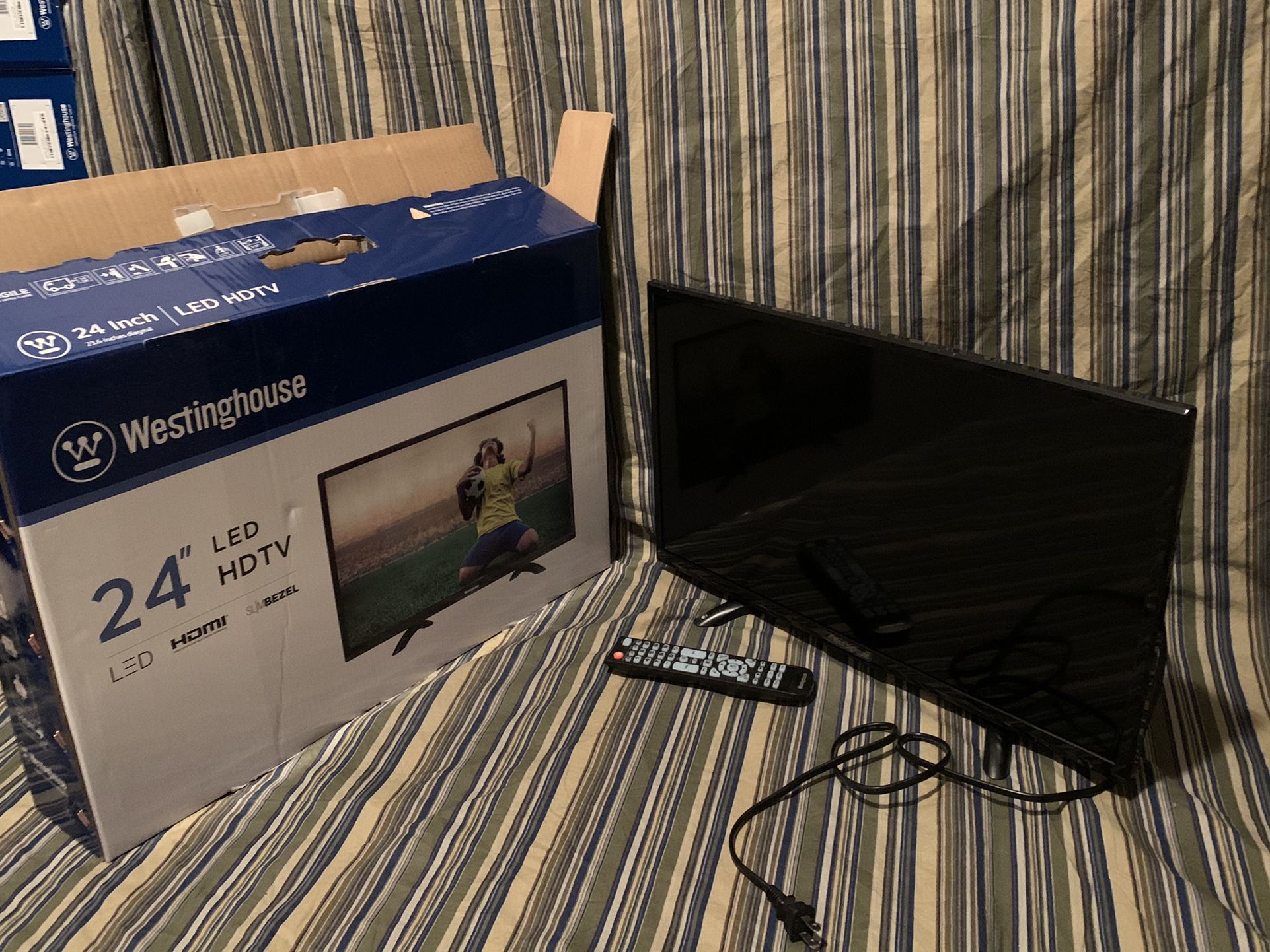 24 Inch Westinghouse Tv