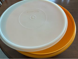 Vintage Large Tupperware bowl