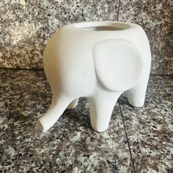 Elephant Pot