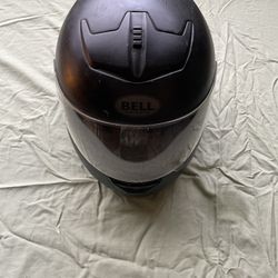Bell Motorcycle Helmet DOT approved.