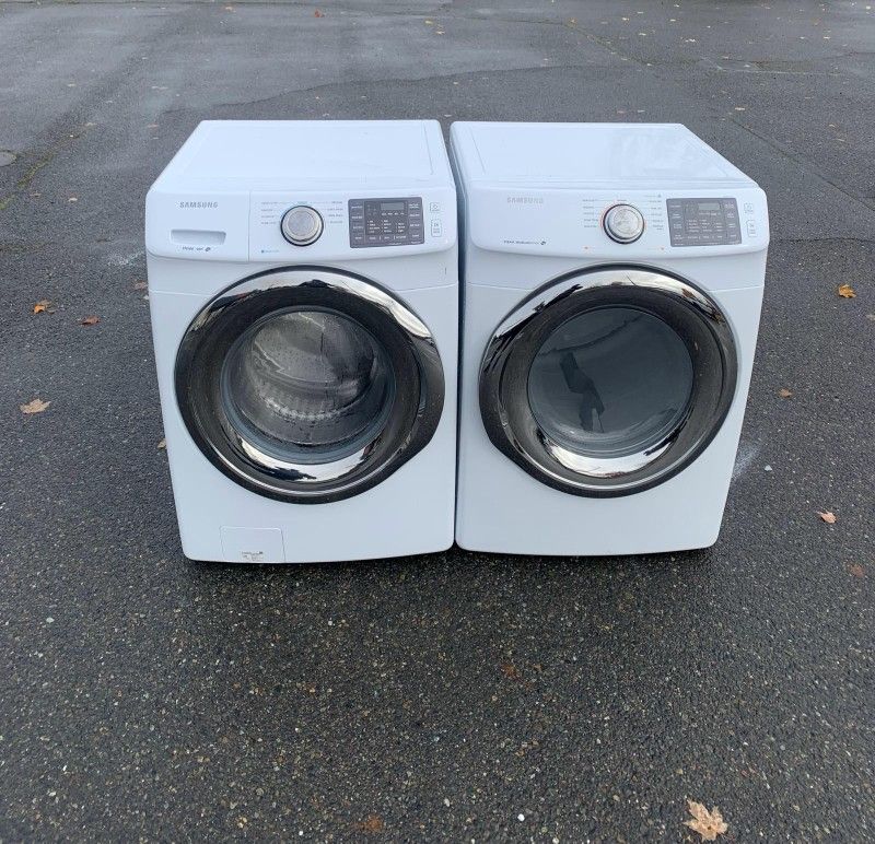 SAMSUNG WASHER AND DRYER SET.