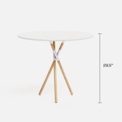 Round Table 