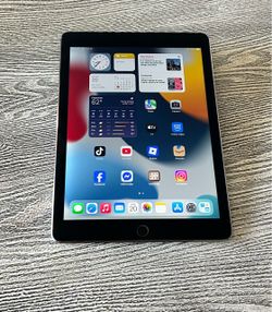 Apple iPad Air A1567- 64GB- Unlocked- Low Price. $40