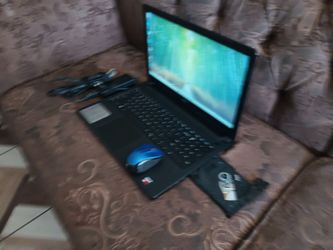 Laptop Dell Inspiron 5555-AMD-A8-7410 R5-8GB ram-128gb HD SSD solid