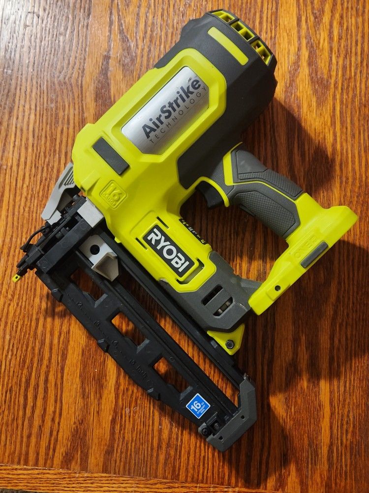 18V ONE+ AIRSTRIKE 16GA FINISH NAILER