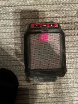 Milwaukee m12 speaker