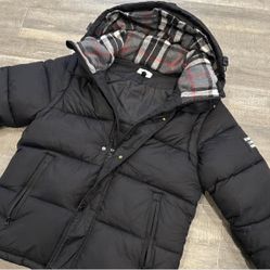 Burberry Black Puffer Coat Size XL