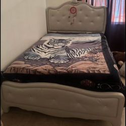 Bed Set