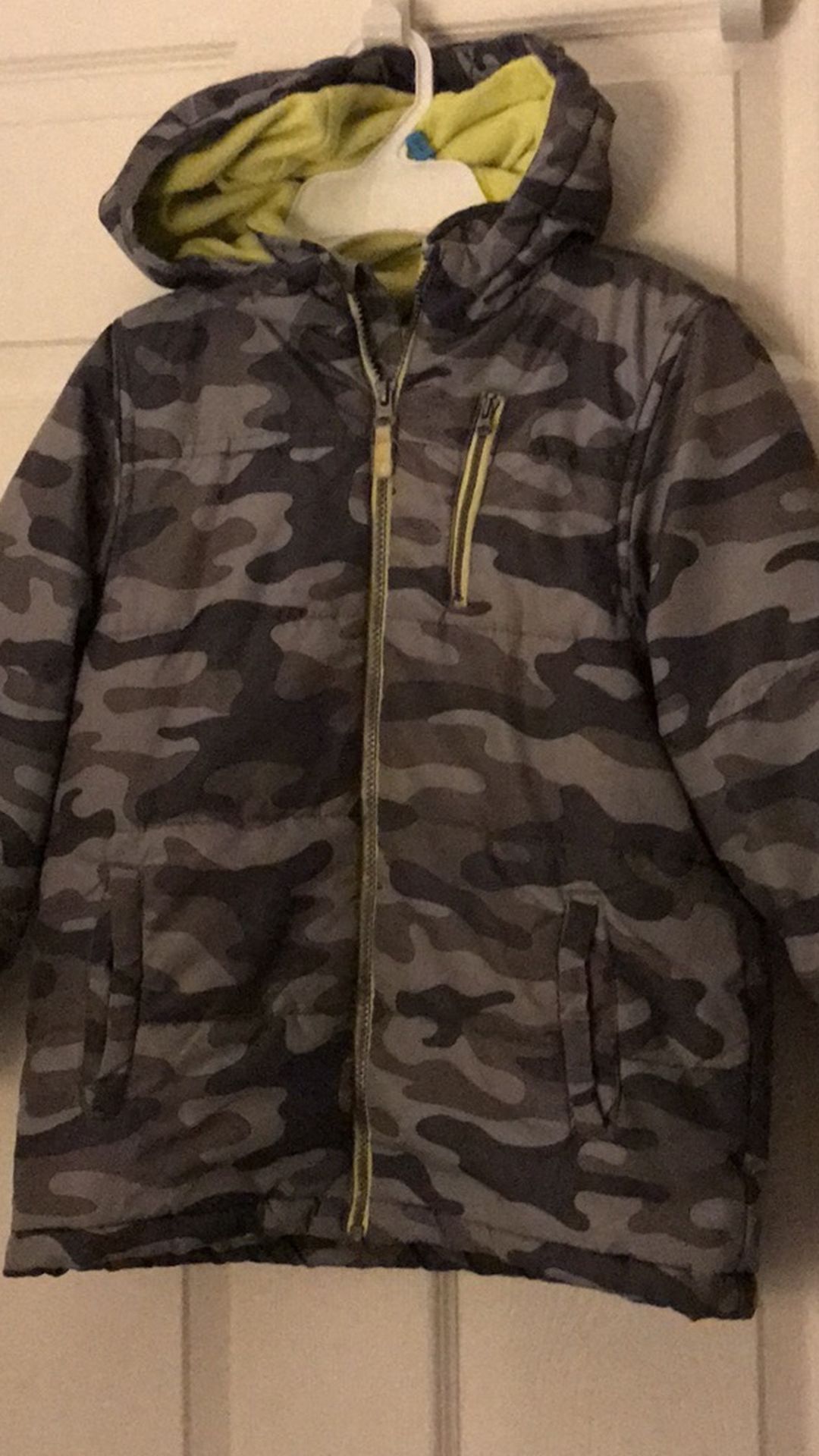 Carter’s jacket for boys age 7