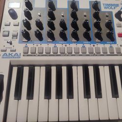 Akai Professional Timbre Wolf