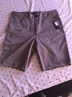 New Tavik  Walking Short. Grey. Size 32