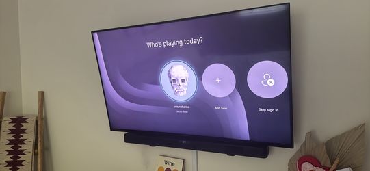 50in Sony 4K TV with LG soundbar - like new