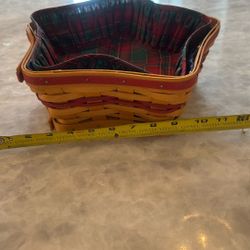 Longaberger 12 Inch Star Basket 