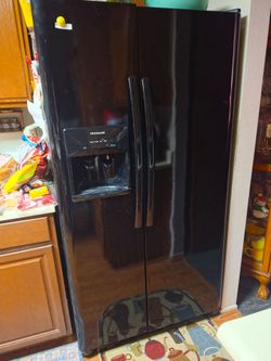Frigidaire refrigerator