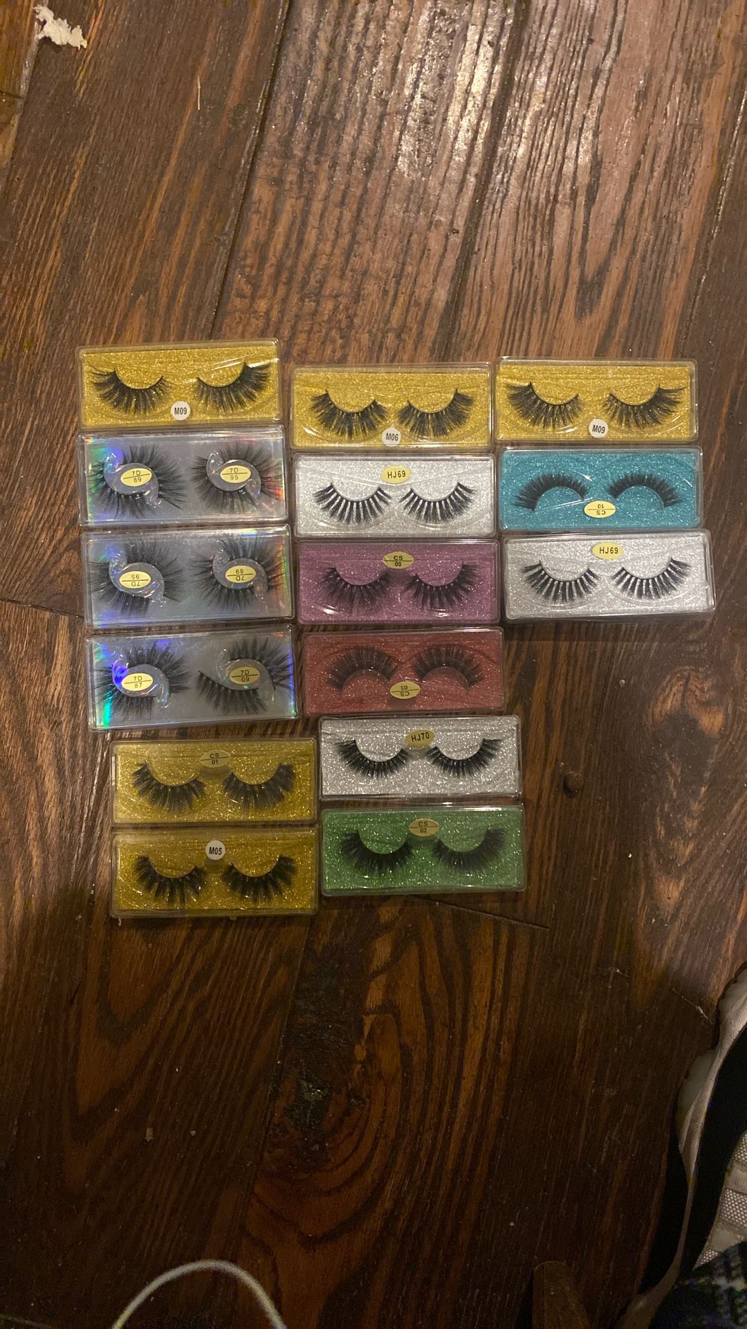 Women’s Lashes