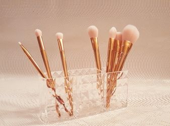 Brush and acrylic organizer bundle
