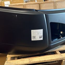 LV-7481B+7481-L/R Bumper (with Fog Light Hole) and Cover for 2018+ Volvo VNL  Passenger/Driver Side